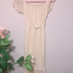 Trendy beautiful women’s long yellow lace dress.